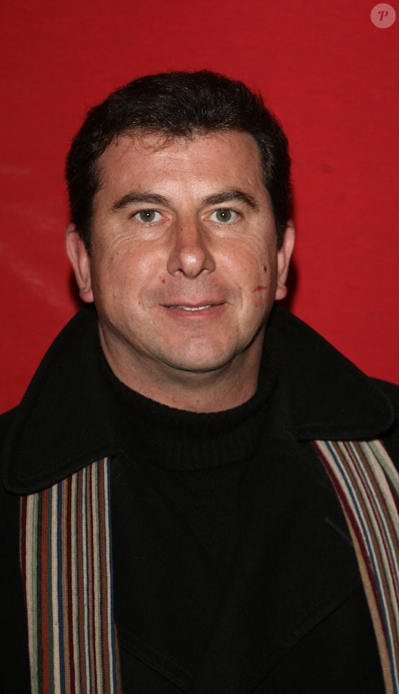 Pascal Bataille arrive à la soirée d'ouverture du 'Cirque Phenix', à Paris, France, le 3 décembre 2007. Photo par Denis Guignebourg/ABACAPRESS.COM