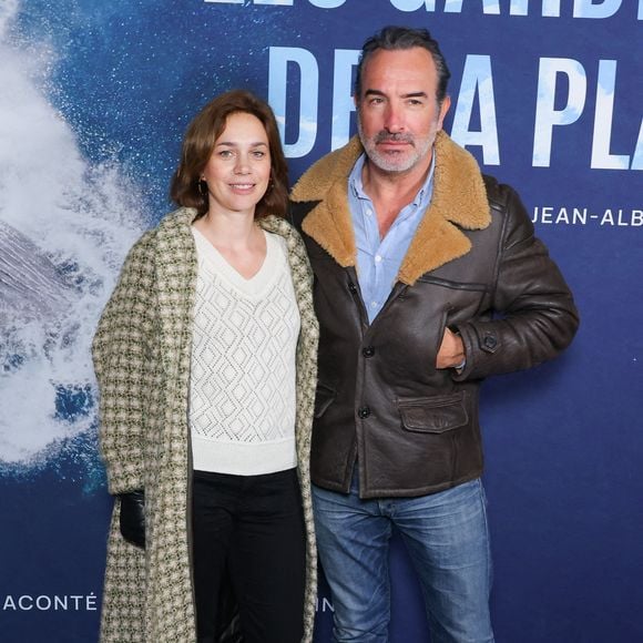 Nathalie Pechalat et Jean Dujardin assistent à l'avant-première du photocall de Les Gardiennes De La Planete (Whale Nation) au Cinéma Wepler le 12 février 2023 à Paris, France. Photo by David Boyer/ABACAPRESS.COM