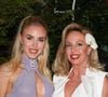 Maria Carolina de Bourbon des Deux-Siciles a fait sensation dans une élégante robe lilas signée Elisabetta Franchi.

La princesse Maria Carolina de Bourbon des Deux-Siciles et sa mère la princesse Camilla - Arrivées au dîner de gala du Grand Prix de Formule 1 de Monaco 2026 en l'honneur du vainqueur dans la Salle des Etoiles du Sporting de Monaco le 7 juin 2026.
Claudia Albuquerque / Bestimage