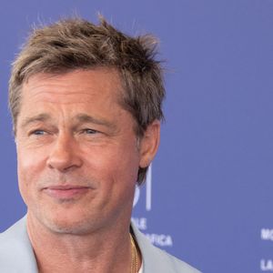 Le 1er septembre 2024, Lido Di Venezia, Italie : Brad Pitt assiste au photocall ''Wolfs'' pendant le 81ème Festival International du Film de Venise au Palazzo del Casino le 01 septembre 2024 à Venise, Italie. Ã'©Photo : Cinzia Camela. (Credit Image : © Cinzia Camela/LPS via ZUMA Press Wire)