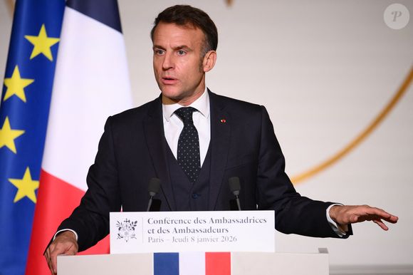 Le président français Emmanuel Macron lors de la Conférence des ambassadeurs 2026 au palais de l'Élysée à Paris, le 8 janvier 2026. © Eliot Blondet / Pool / Bestimage