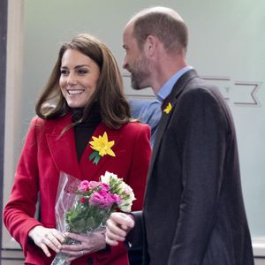Il y a 14 ans jour pour jour, le 29 avril 2011 plus exactement, Kate Middleton et le prince William s'unissaient à l'abbaye de Westminster à Londres. 

Catherine (Kate) Middleton, princesse de Galles, éclate de rire à la sortie du marché de Pontypridd, accompagnée du prince William, prince de Galles, le 26 février 2025. (GOFF INF / BESTIMAGE).
