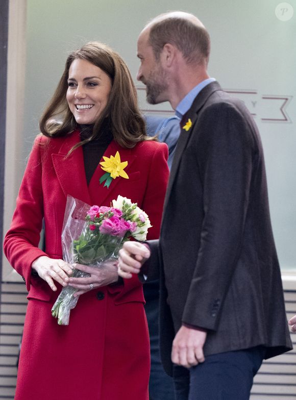 Il y a 14 ans jour pour jour, le 29 avril 2011 plus exactement, Kate Middleton et le prince William s'unissaient à l'abbaye de Westminster à Londres. 

Catherine (Kate) Middleton, princesse de Galles, éclate de rire à la sortie du marché de Pontypridd, accompagnée du prince William, prince de Galles, le 26 février 2025. (GOFF INF / BESTIMAGE).