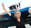 La fondation gère aujourd'hui des milliers d'animaux et emploie des centaines de salariés.

Exclusif - Brigitte Bardot pose avec l'équipage de Brigitte Bardot Sea Shepherd, le célèbre trimaran d'intervention de l'organisation écologiste, sur le port de Saint-Tropez, le 26 septembre 2014 en escale pour 3 jours à deux jours de ses 80 ans. Cela fait au moins dix ans qu'elle n'est pas apparue en public sur le port tropézien. 
Philippe Arnassan / Nice Matin