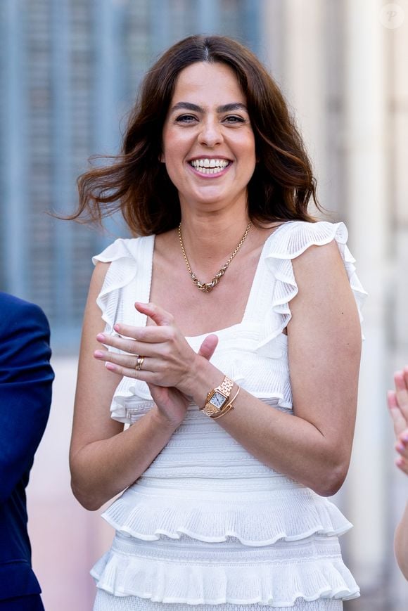 Le conflit familial se règle désormais devant la justice, notamment pour la diffusion d’un enregistrement privé d’Anouchka Delon capté à son insu dans la maison familiale de Douchy.

Anouchka Delon, fille de Alain Delon lors de l'inauguration de la 21ème édition de l'exposition Cannes fait le mur 

© Jacovides-Moreau/Bestimage