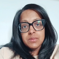 "Il va m'enfermer dans une boîte en verre" : Cynthia, ex-Maestro de N'oubliez pas les paroles, se confie sur le traitement qu'elle s'apprête à entamer pour se soigner