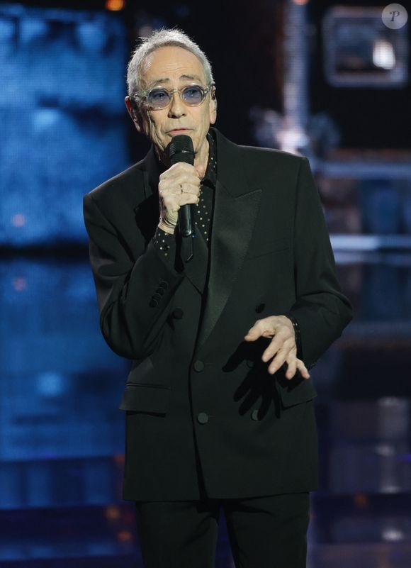 Alain Chamfort - Cérémonie de la 40ème édition des Victoires de la Musique à la Seine Musicale à Boulogne-Billancourt, France, le 14 février 2025. Photo par Coadic Guirec/Bestimage