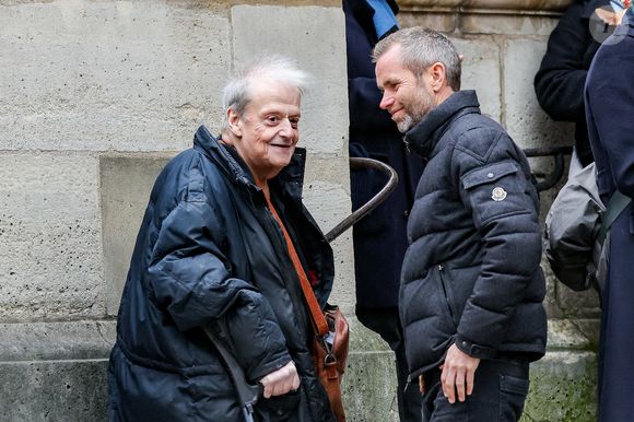 Guy Carlier - Arrivées aux obsèques de C.Laborde en l’église Saint-Roch à Paris, le 6 février 2025. Décédée le 28 janvier 2025 à l'âge de 73 ans, l'ancienne présentatrice météo de TF1 (1988 - 2017) était atteinte de la maladie neurodégénérative à corps de Lewy. 
© Jacovides - Moreau / Bestimage