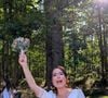 Leurs deux enfants étaient présents, tout en étant protégés des regards grâce à des émojis sur les photos.

Mélissa Da Costa a dit "oui" à l'homme de sa vie. Capture d'écran Instagram