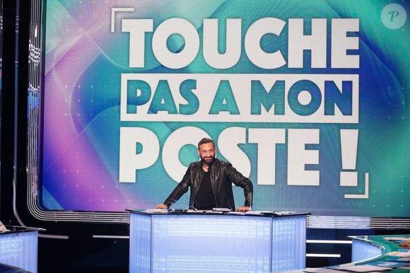 Le public y découvrira ainsi les coulisses des derniers jours de l'émission sur la chaîne.
Exclusif - Cyril Hanouna, sur le plateau de l’émission « TPMP » présentée par C.Hanouna et diffusée en direct sur C8, Paris, France, le 24 fevrier 2025. © Jack Tribeca / Bestimage
