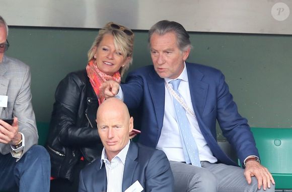 Sophie Davant et William Leymergie - People dans les tribunes des Internationaux de France de tennis de Roland Garros à Paris. Le 26 mai 2015. Gorassini / Jacovides / Bestimage