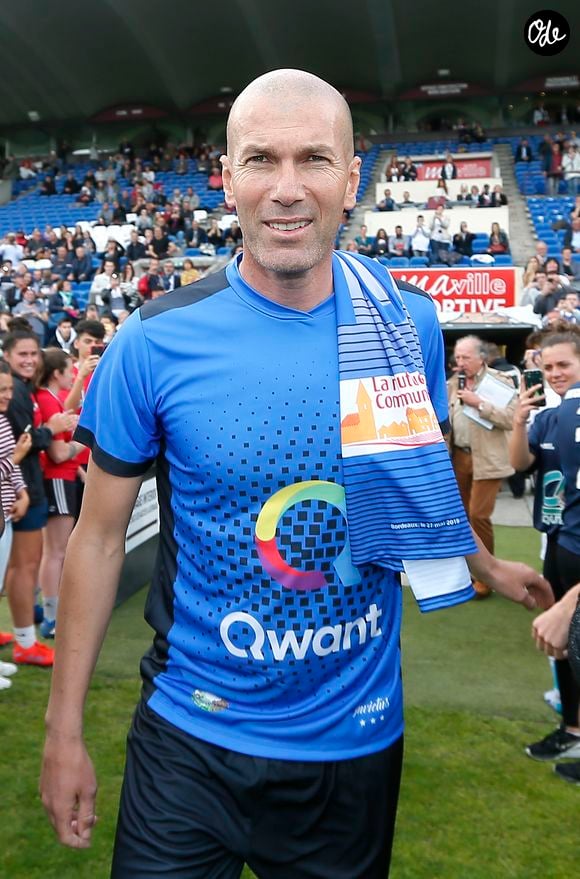 Zinédine Zidane (entraîneur du Real Madrid) lors du "Match des légendes" (match caritatif mi-foot, mi-rugby) au profit de l’association de P.Olmeta, "Un sourire, un espoir pour la vie", qui vient en aide aux enfants malades, au stade Chaban Delmas, Bordeaux, France, le 27 Mai 2019. © Patrick Bernard/Bestimage