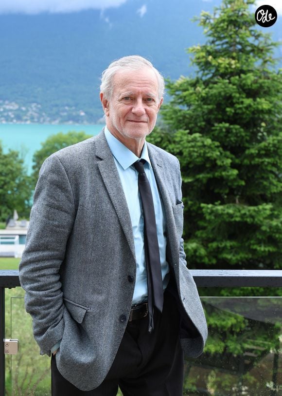 Exclusif - Francis Huster - Rendez-vous photographiques lors de la journée d'ouverture de la 5ème édition du Festival du cinéma Français et de la gastronomie (7ème art et gastronomie) à Aix-les-Bains le 2 juin 2026

© Denis Guignebourg / Bestimage