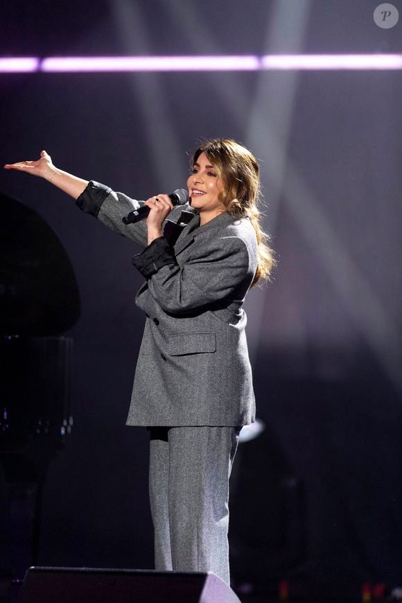 Exclusif - Julie Zenatti sur la scène du concert solidaire pour les enfants de la guerre "Ensemble à l'Olympia" à Paris présenté par EliseCare le 10 février 2025
© Jack Tribeca / Pierre Perusseau / Bestimage