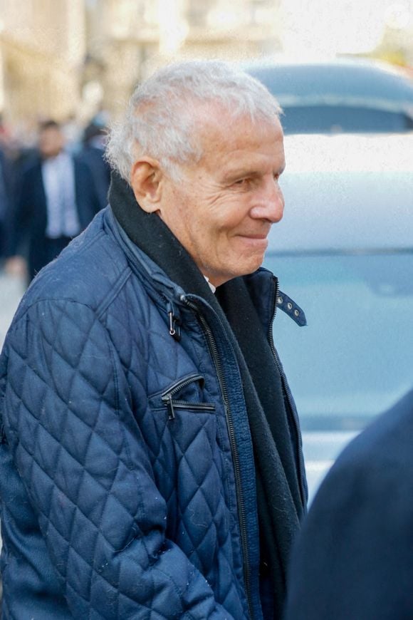 Patrick Poivre d'Arvor - Sorties des obsèques de Jean-Pierre Pernaut en la Basilique Sainte-Clotilde à Paris le 9 mars 2022. © Christophe Clovis / Bestimage