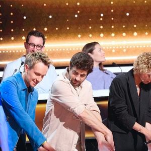 Exclusif - Cyril Féraud, Agustín Galiana, Sara Mortensen, Flavie Flament - Enregistrement de l'émission "100% Logique", présentée par Cyril Féraud et diffusée le 12 avril 2025 sur France 2. Le 17 décembre 2024
© Cyril Moreau / Bestimage