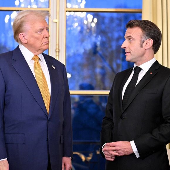 Le président français Emmanuel Macron reçoit son homologue américain Donald Trump au palais présidentiel de l'Elysée à Paris, France, le 7 décembre 2024. © Jeanne Accorsini/Pool/Bestimage