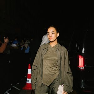 Thalia Besson, fille de Luc Besson et Virginie Silla, se rend au défilé Armani Privé lors de la fashion week à Paris le 28 janvier 2025.

© Sam Delpech / Bestimage