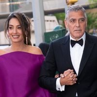Incendies dans le Var : après avoir quitté précipitamment leur domaine, George et Amal Clooney prennent un engagement fort envers Brignoles