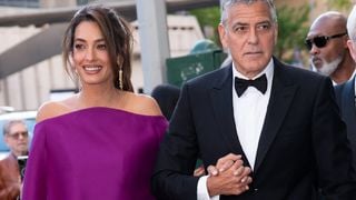 Incendies dans le Var : après avoir quitté précipitamment leur domaine, George et Amal Clooney prennent un engagement fort envers Brignoles