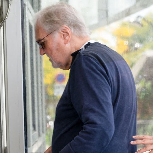 Ainsi que Jean-Jacques Debout.

Exclusif - L'auteur-compositeur-interprète Jean-Jacques Debout arrive à l'enregistrement de l'émission "Vivement dimanche" à Paris, France, le 9 septembre 2025, et diffusée le 12 octobre 2025 sur France 3. © Jonathan Jacob/Bestimage
