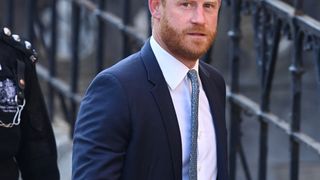 Le prince Harry de retour à Londres ! L'occasion de voir son père Charles III ? On a la réponse