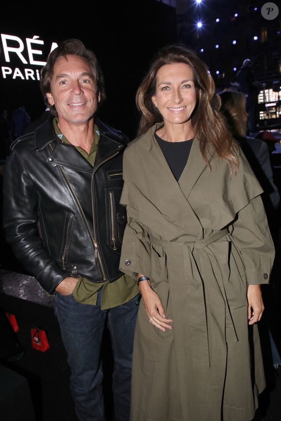 Anne-Claire Coudray et son mari Nicolas Vix - Célébrités au Défilé « L’Oréal Paris – Walk Your Worth », Collection Prêt-à-porter Printemps / Eté 2025 dans le cadre de la Fashion Week de Paris, France, le 23 Septembre 2024. 

© Bertrand Rindoff / Bestimage