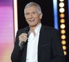 Depuis 18 ans, le célèbre animateur fait les belles heures de France 2 en pilotant quotidiennement "N'oubliez pas les paroles". Et il animera un nouveau numéro ce mardi 20 mai 2025 dès 18h35.
Nagui - Les célébrités se mobilisent pour la 38ème édition du Téléthon dans les studios de France 2 à Paris, le 29 novembre 2024. © Coadic Guirec / Bestimage