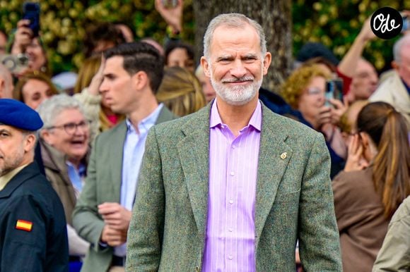 Le roi Felipe lors d'une visite à la « Ville exemplaire des Asturies » (Pueblo Ejemplar de Asturias) 2026, la Cofradía de Pescadores Santa Ana (confrérie des pêcheurs de Santa Ana), dans la ville de pêcheurs de Llanes, en Espagne, le 24 octobre 2026. Photo de Mischa Schoemaker/ABACAPRESS.COM