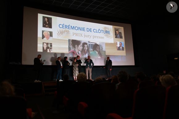 Cérémonie de cloture du Festival de la fiction et du documentaire politique à La Baule le 7 octobre 2023. Catherine Ivanichtchenko, Cyril Graziani et Pascal Perrineau, jury presse politique et Eric Dupond-Moretti. © Laetitia Notarianni/Bestimage