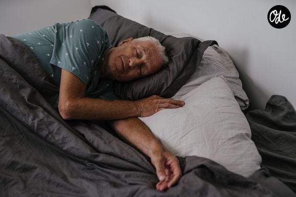 Les spécialistes recommandent une durée de sommeil bien précise pour les seniors de plus de 60 ans.