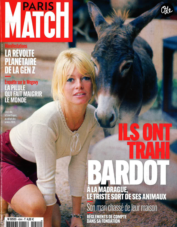 Couverture du magazine Paris Match