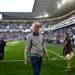 Aimé Jacquet - Les anciens joueurs du Football Club des Girondins de Bordeaux fêtent le 140ème anniversaire du club à Bordeaux le 17 octobre 2021.