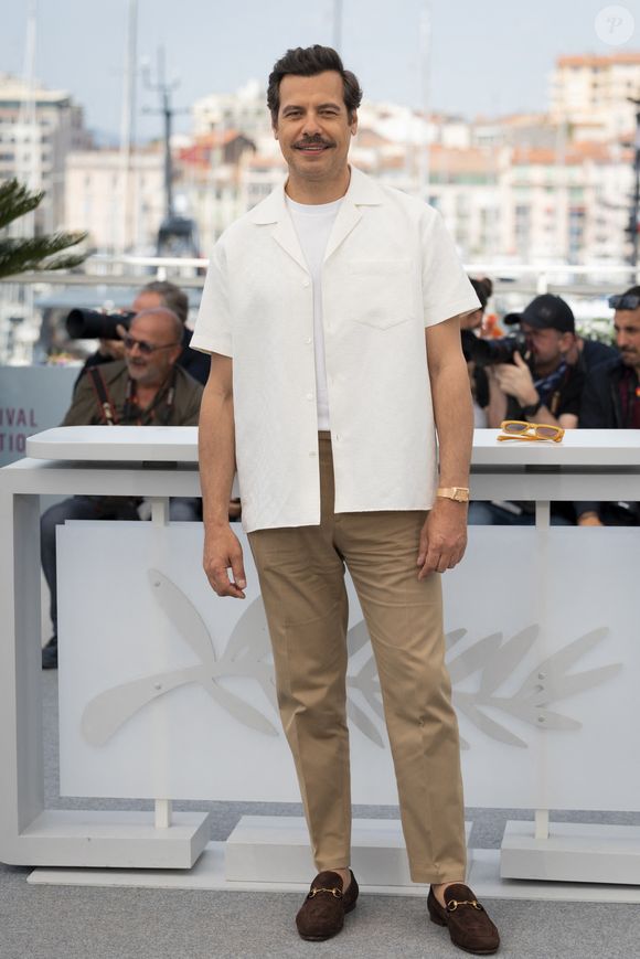 Laurent Lafitte au photocall de La femme la plus riche du monde (hors compétition) lors du 78ème Festival International du Film de Cannes, le 19 mai 2025. 
© Moreau / Jacovides / Bestimage