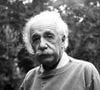 La maturité ne dépend pas uniquement de l'âge.

Le professeur Albert Einstein devant son domicile à Princeton. Physicien théoricien allemand, Albert Einstein est considéré comme le plus grand scientifique du XXe siècle. Il a reçu le prix Nobel de physique en 1921. © Keystone Press Agency/ZUMA Press Wire