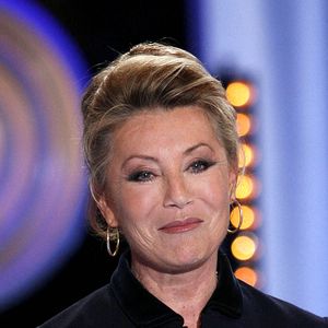 EXCLUSIF - Sheila assiste à l'enregistrement d'une émission de télévision à Paris, France, le 19 février 2008. Photo de Greg Soussan/ABACAPRESS.COM