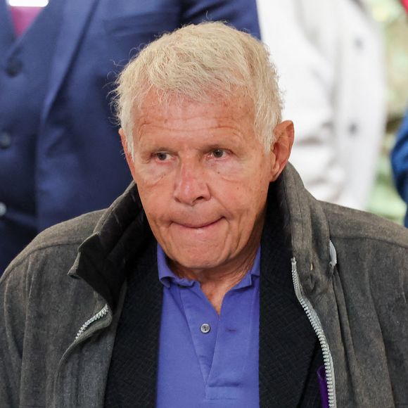 Patrick Poivre d'Arvor (PPDA) - Sorties des obsèques de l'ancien ministre de la Culture Frédéric Mitterrand en l'Église Saint-Thomas d'Aquin à Paris. Le 26 mars 2024
© Moreau-Jacovides / Bestimage