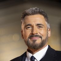 "Je suis un amoureux tranquille" : Olivier Minne évoque ce qui donne du sens à sa vie, qu'il partage entre la France et Los Angeles