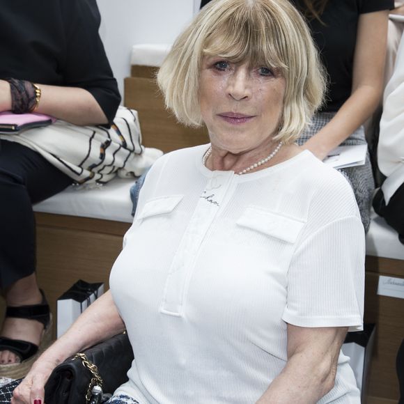 La chanteuse et actrice britannique Marianne Faithfull, connue pour sa chanson "As Tears Go By", est décédée à l'âge de 78 ans à Londres, a annoncé un porte-parole  ce jeudi 

Info - La chanteuse britannique Marianne Faithfull est décédée à l’âge de 78 ans - Marianne Faithfull - Photocall du 2ème défilé de mode Haute-Couture automne-hiver 2016/2017 "Chanel" à Paris. 
© Olivier Borde / Bestimage