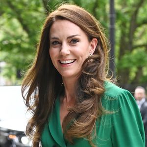 Catherine (Kate) Middleton, princesse de Galles, arrive pour une visite au Centre Anna Freud, un centre de recherche, de formation et de traitement sur la santé mentale des enfants à Londres, Royaume Uni, le 18 mai 2023. Crédit photo : AGENCE / BESTIMAGE