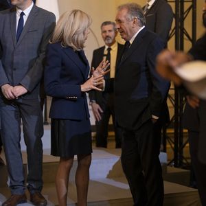 Le maire de Pau François Bayrou (R) et Brigitte Macron - Les maires de France lors de la 105ème session du Congrès des Maires de France, organisée par l'AMF, au palais de l'Elysée à Paris. Le 22 novembre 2023
© Eliot Blondet / Pool / Bestimage