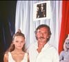 La chanteuse a vécu à Saint-Rémy-la-Vanne avec ses parents et sa soeur

Vanessa Paradis et son père André à Saint-Tropez. DANIEL ANGELI / BESTIMAGE