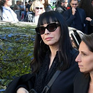 Mathilda May - Sortie des obsèques de Nadia Farès en l'église Saint-Jean-de-Montmartre à Paris, le 24 avril 2026.
© Lionel Urman / Bestimage