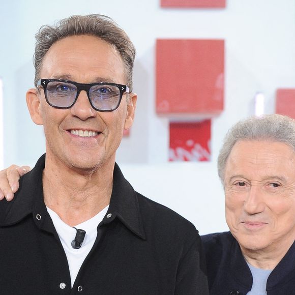 Exclusif - Julien Courbet et Michel Drucker - Enregistrement de l'émission Vivement Dimanche au studio Rive gauche, presentée par M. Drucker à Paris le 9 septembre 2026, Diffusion sur France 3 le 13 septembre 2026
©Guillaume Gaffiot/Bestimage