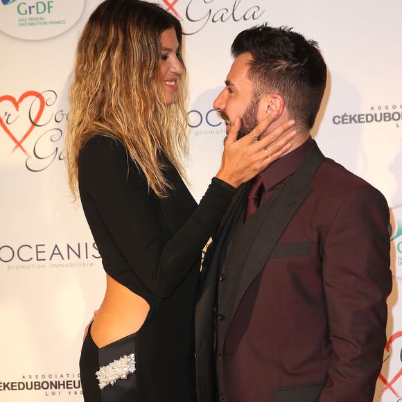 Michaël Youn et sa compagne Isabelle Funaro - Personnalités au gala "Par Coeur" pour les 10 ans de l'association "Cekedubonheur" au pavillon d'Armenonville à Paris. Le 24 septembre 2015