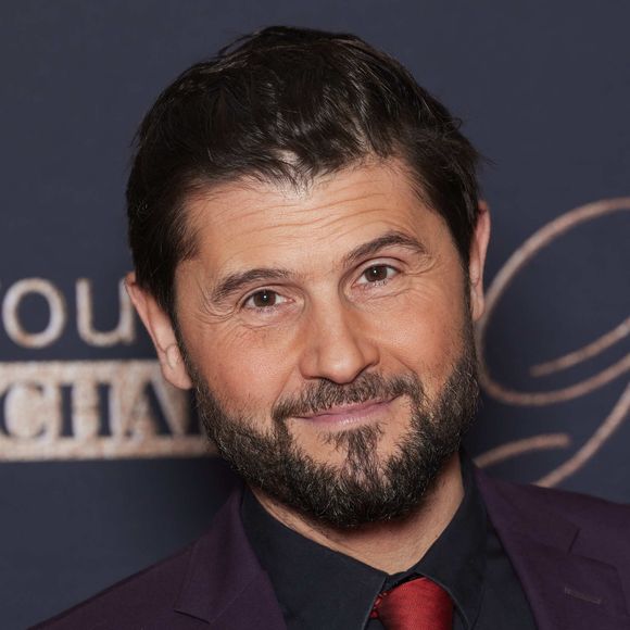 Dans un interview à "Télé-Loisirs", l'animateur a regretté la décision de France Télévisions.

Christophe Beaugrand au photocall de la première édition du "You Care Charity Gala" en faveur de la cause animale et de l'environnement au Cercle Interalliée à Paris, le 3 décembre 2024.

Photo : Cyril Moreau / Bestimage