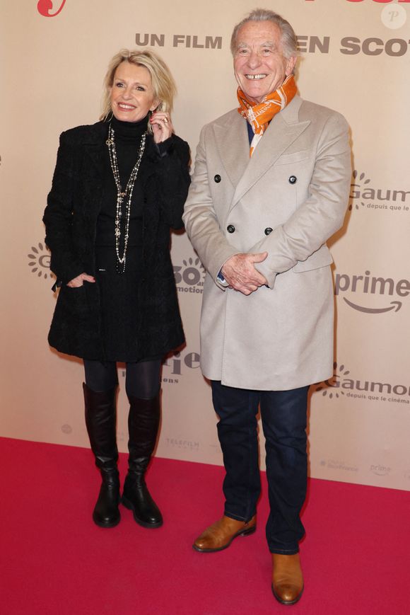 Sophie Davant et William Leymergie assistent à l'avant-première de " Ma Mere, Dieu et Sylvie Vartan " au Pathe Palace à Paris le 17 mars 2025, France. Photo par Jerome Domine/ABACAPRESS.COM