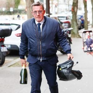 Exclusif - Benjamin Castaldi - Arrivées au plateau de la dernière émission "Touche pas à mon poste" (TPMP) diffusée en direct sur C8 avant la fermeture de la chaine le 28 février, à Paris, France, le 27 février 2025. © Christophe Clovis/Bestimage