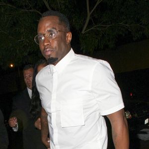 P. Diddy Sen Combs, vu arrivant au restaurant Boa à Los Angeles, CA, USA, avec sa petite amie Cassie Ventura quelques heures après être tombé de scène aux BET Awards. Photo ABACAPRESS.COM