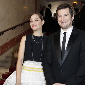 Guillaume Canet et sa compagne Marion Cotillard - 40ème cérémonie des César au théâtre du Châtelet à Paris, le 20 février 2015. BORDE-JACOVIDES / BESTIMAGE